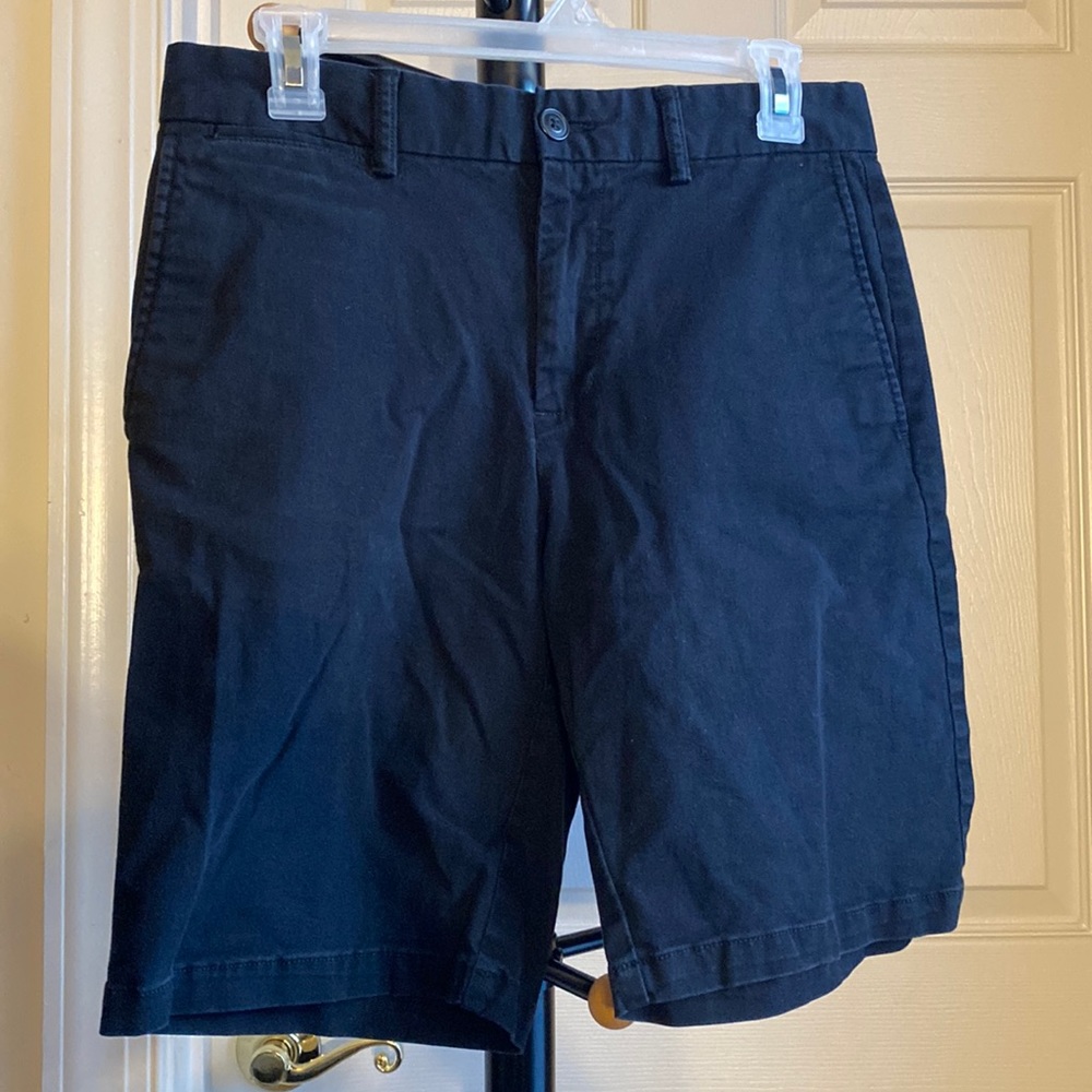 Old Navy Built-In Flex Khaki Shorts